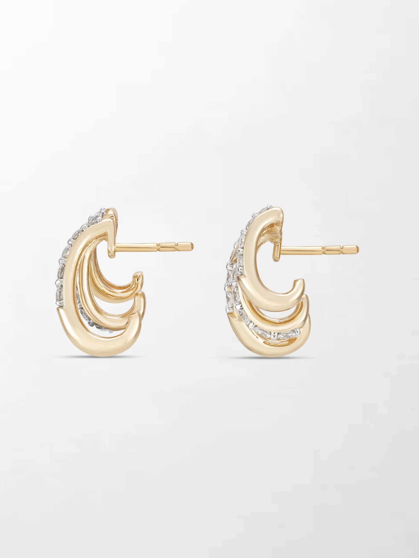 Classic Claw Diamond Earrings