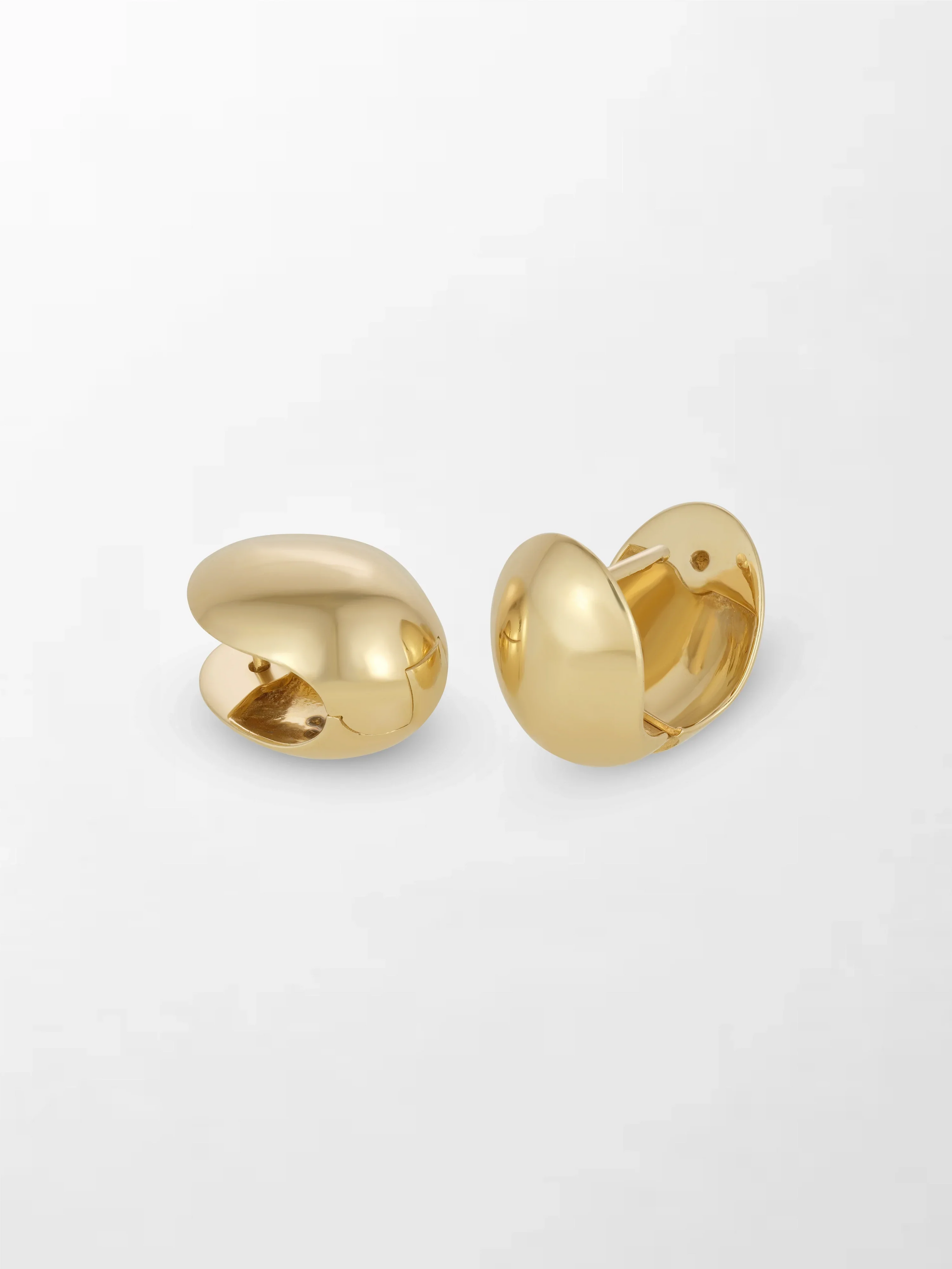 Curve Huggies 14K