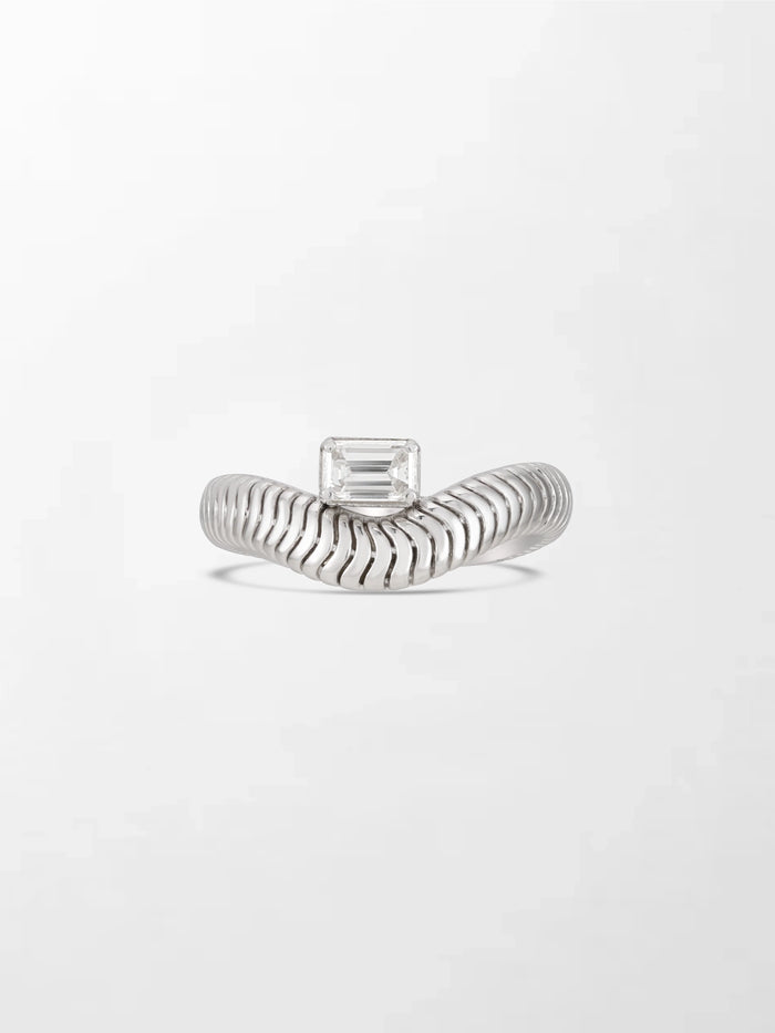 Emerald Cut Wave Ring