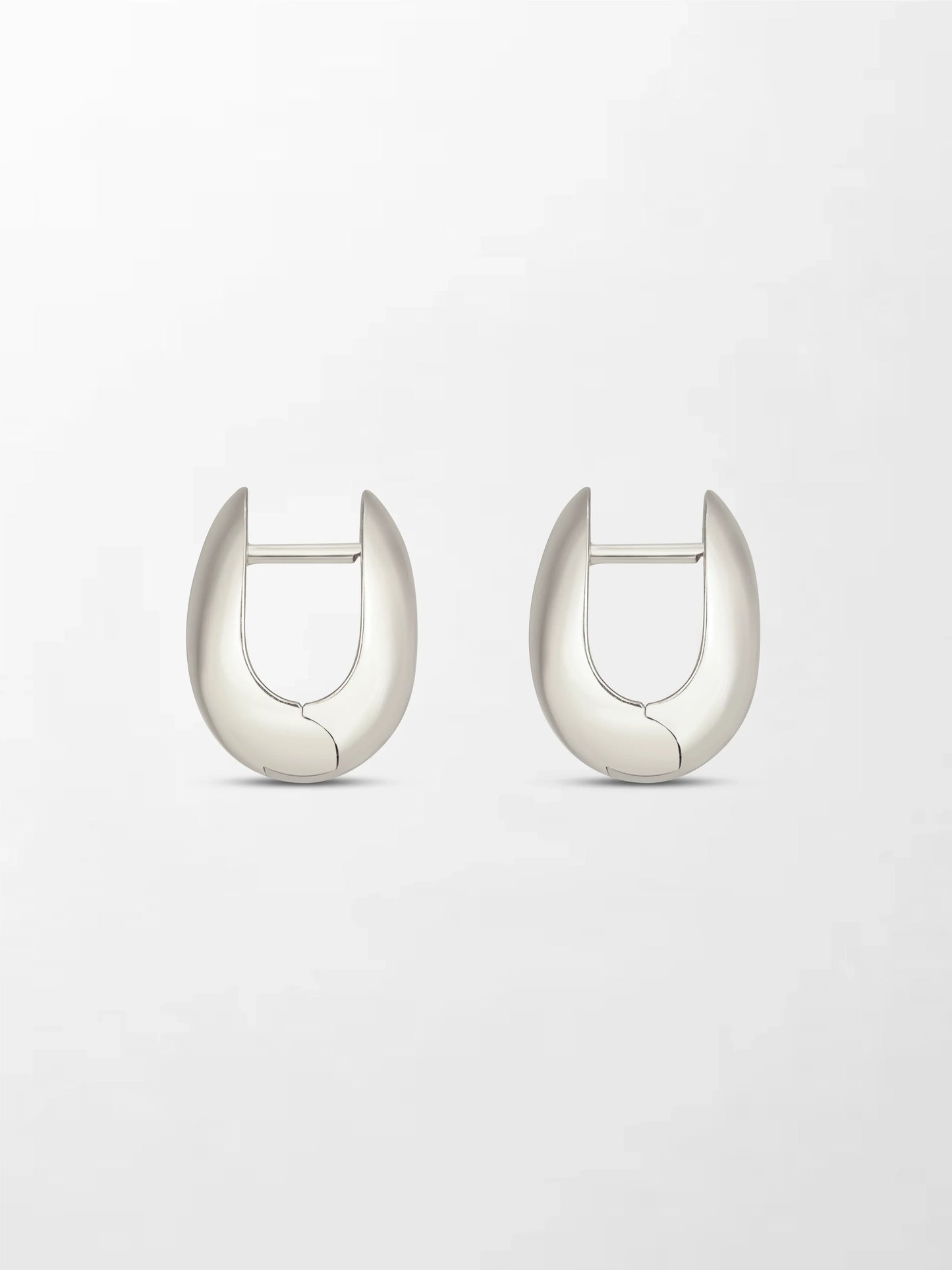 White Curve Huggies 14K