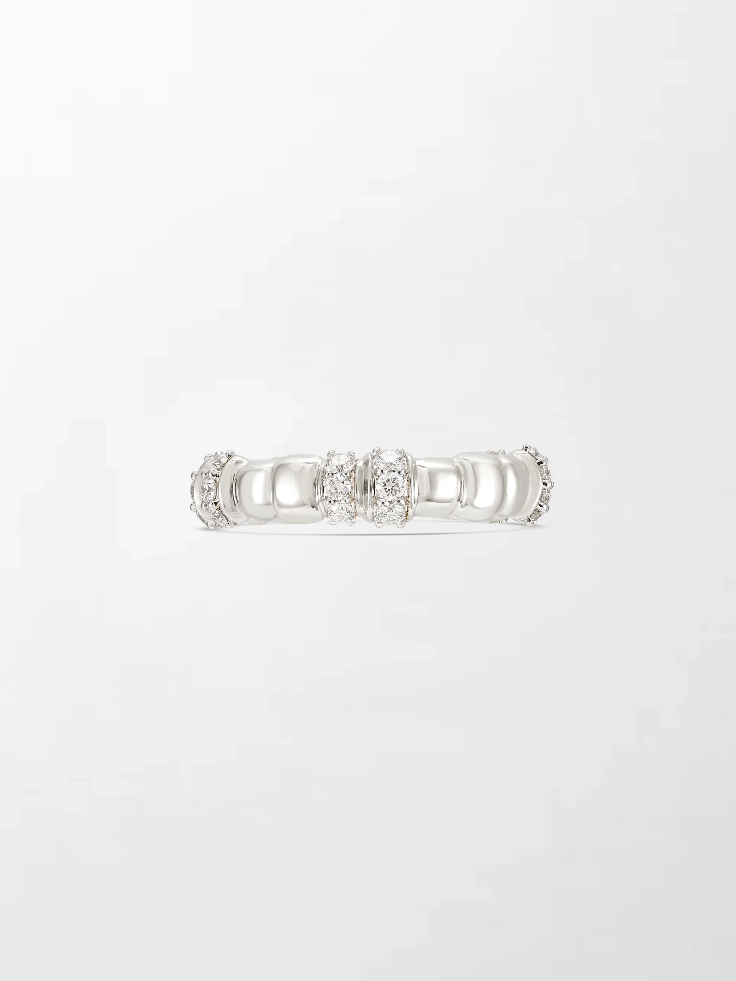 Sleek Snow Grooved Band