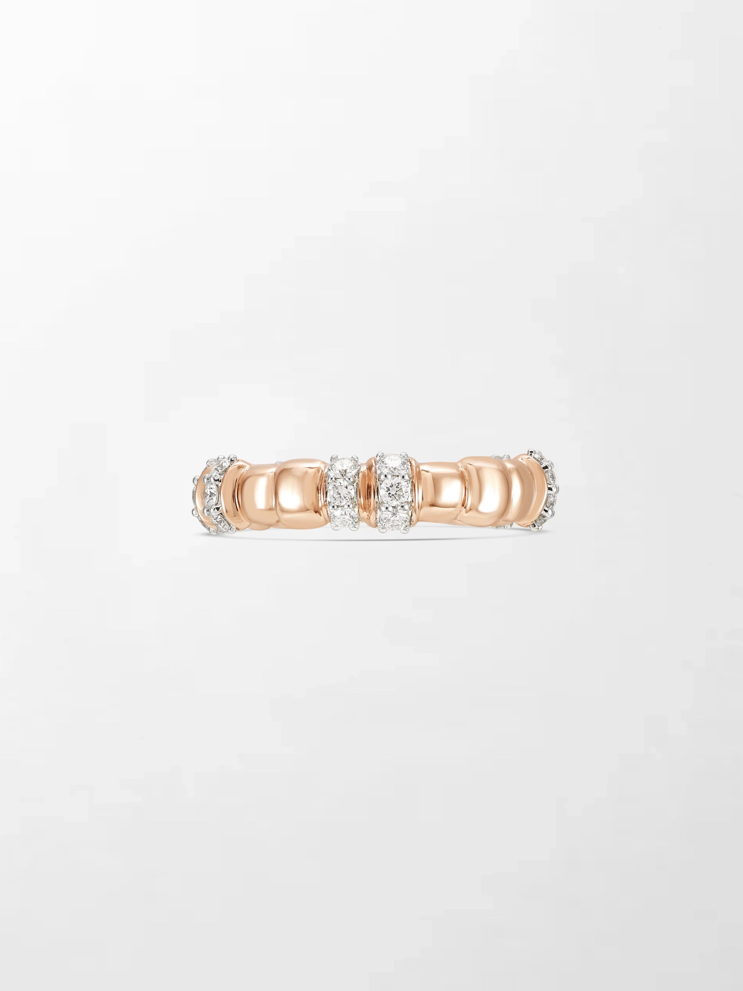 Sleek Rose Grooved Band