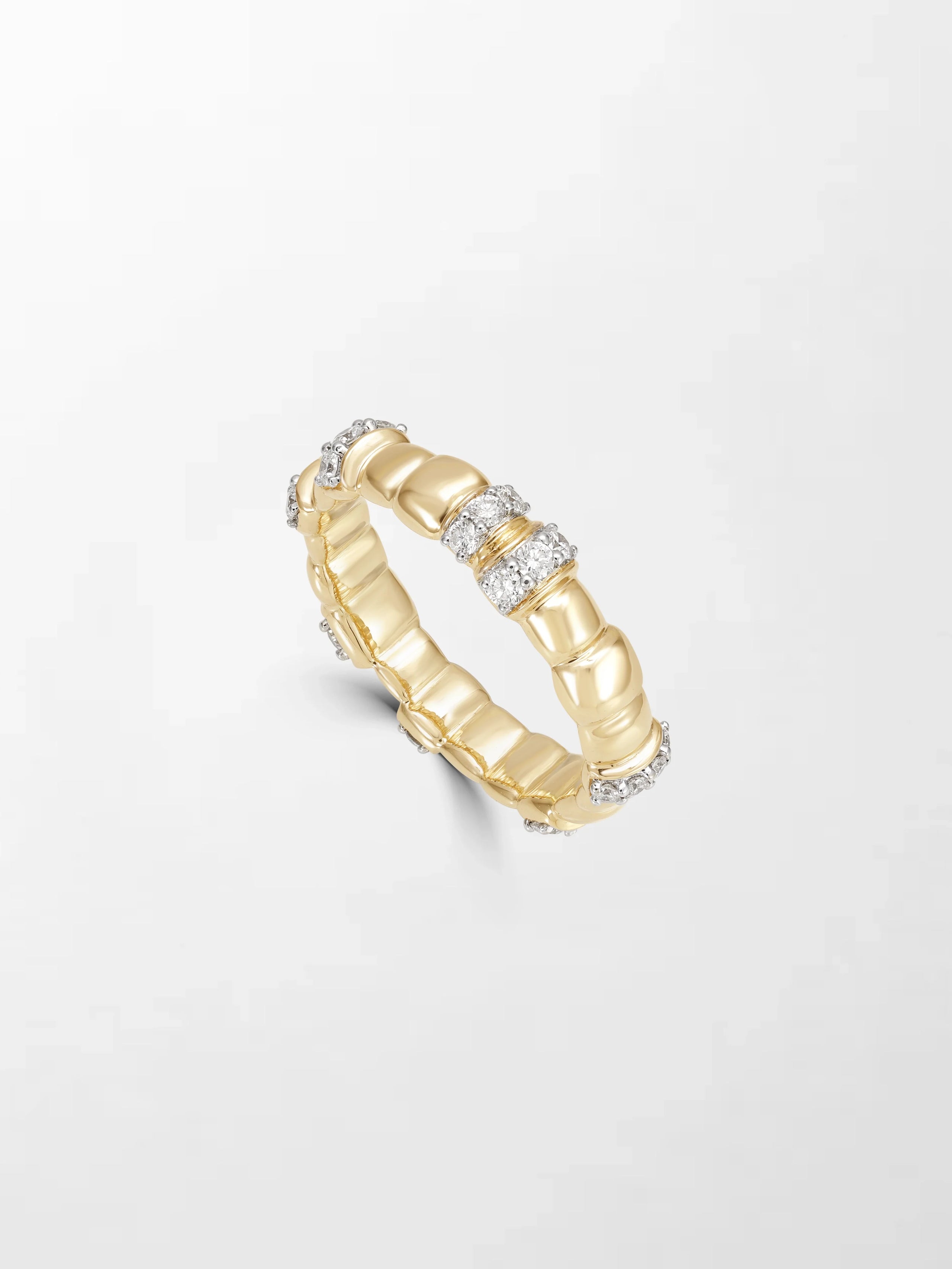 Sleek Gold Grooved Band