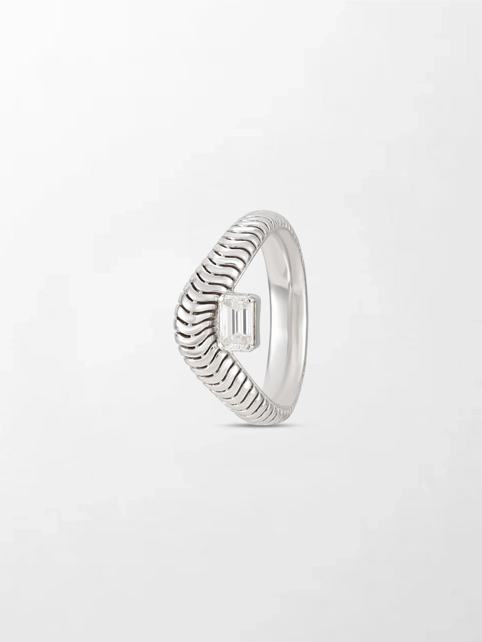 Emerald Cut Wave Ring