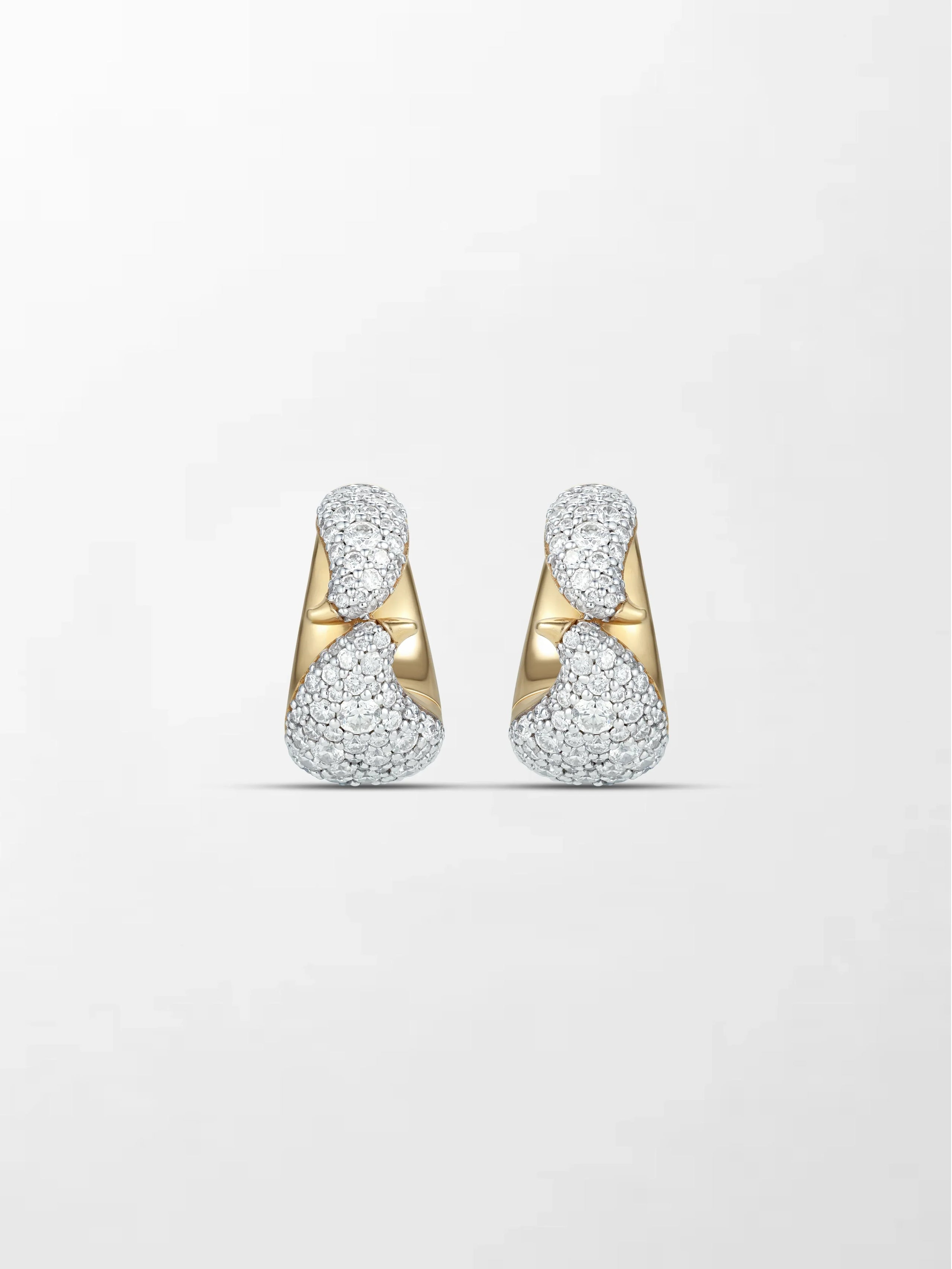 Snow Pavé Diamond Flick Earring