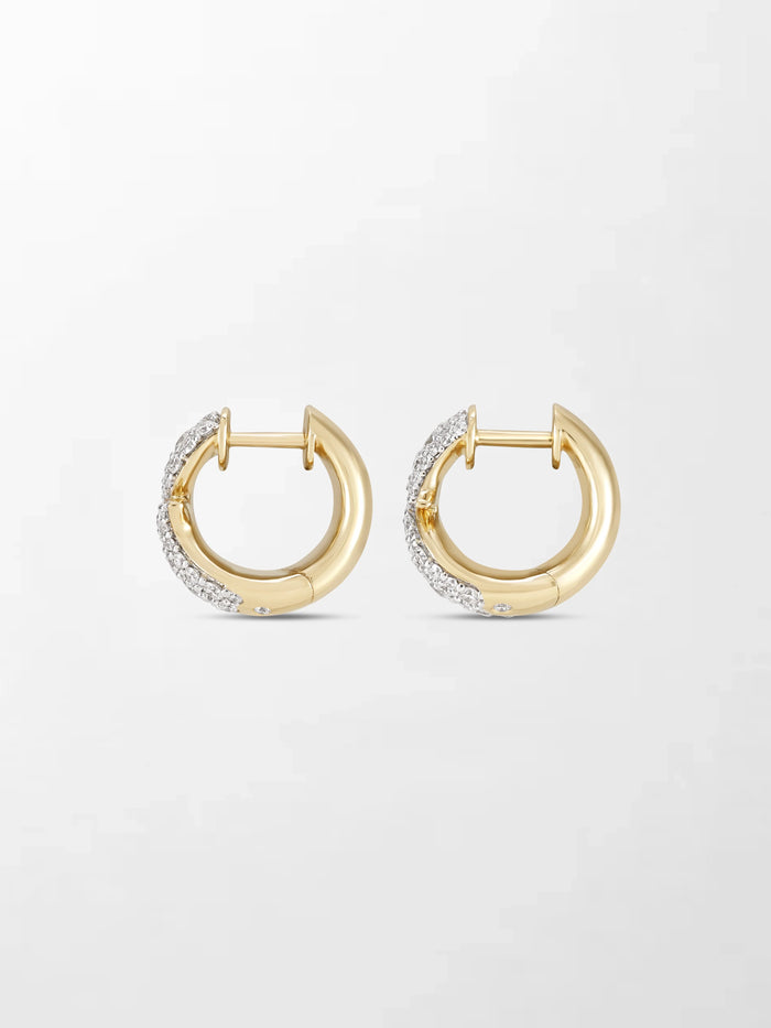 Baby Diamond Flick Earring
