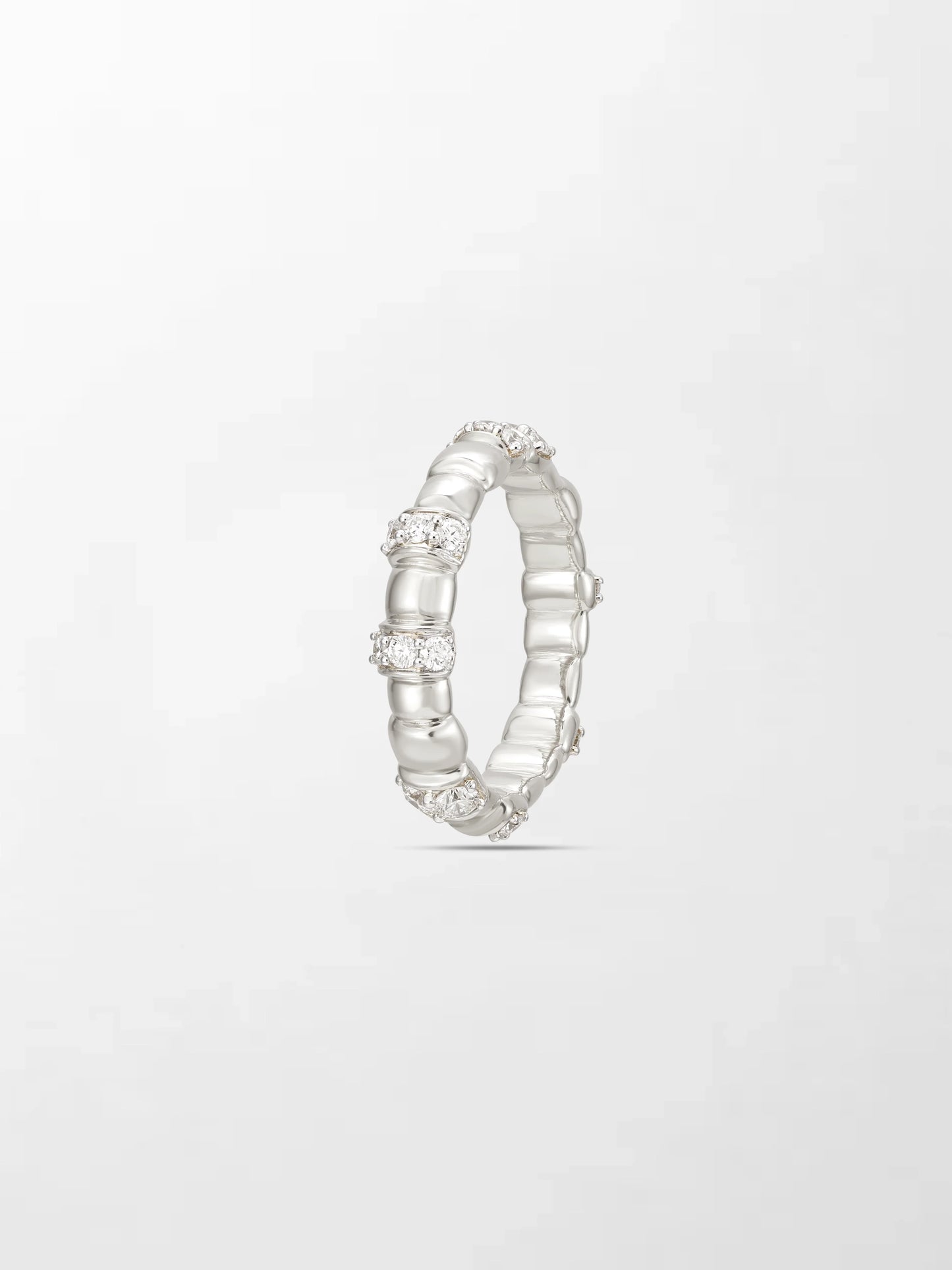 Sleek Snow Grooved Band