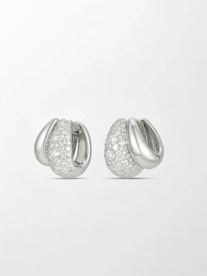Snow Dome Pavé Huggies