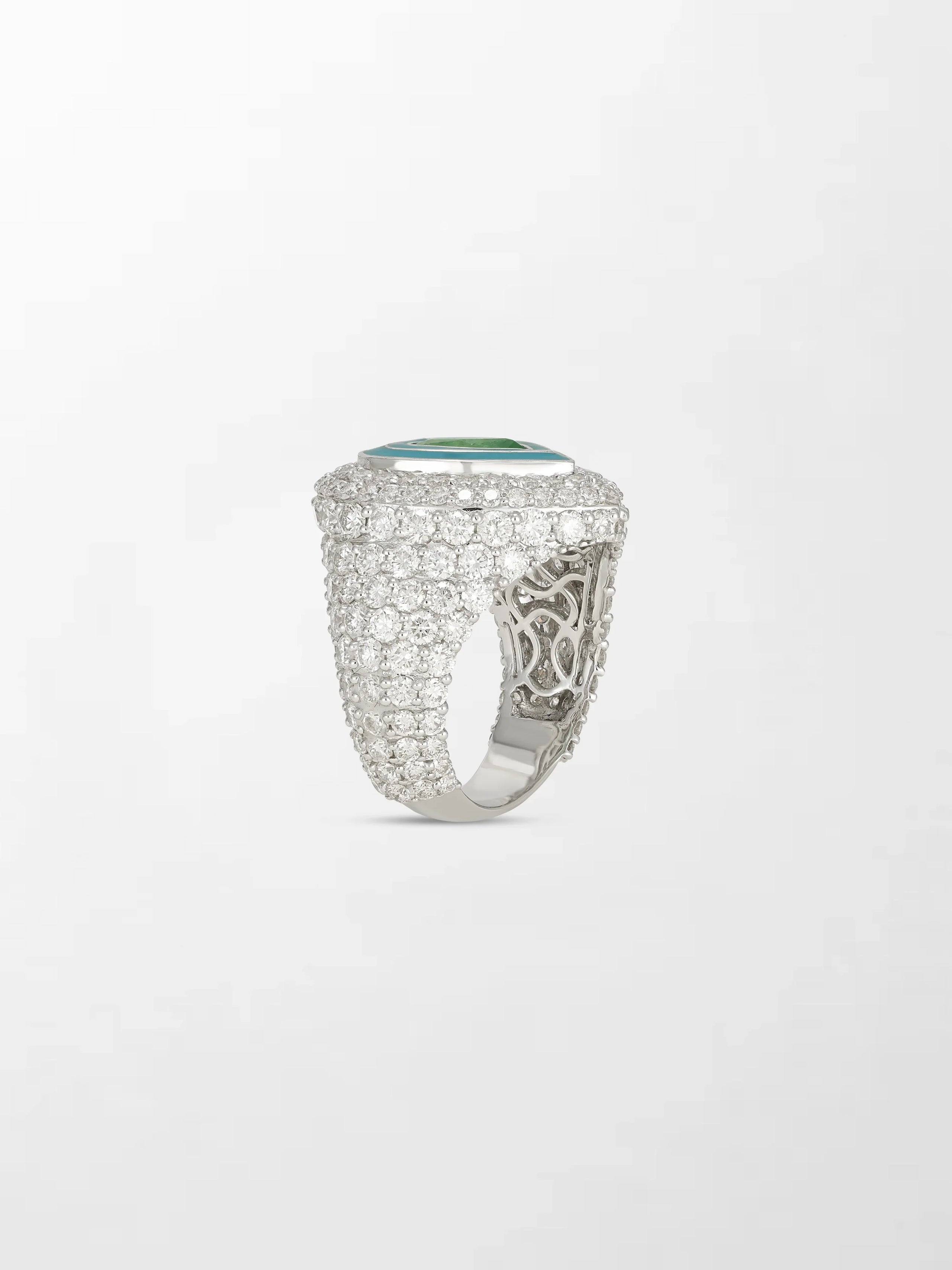 Emerald Heart Pavé Diamond Ring
