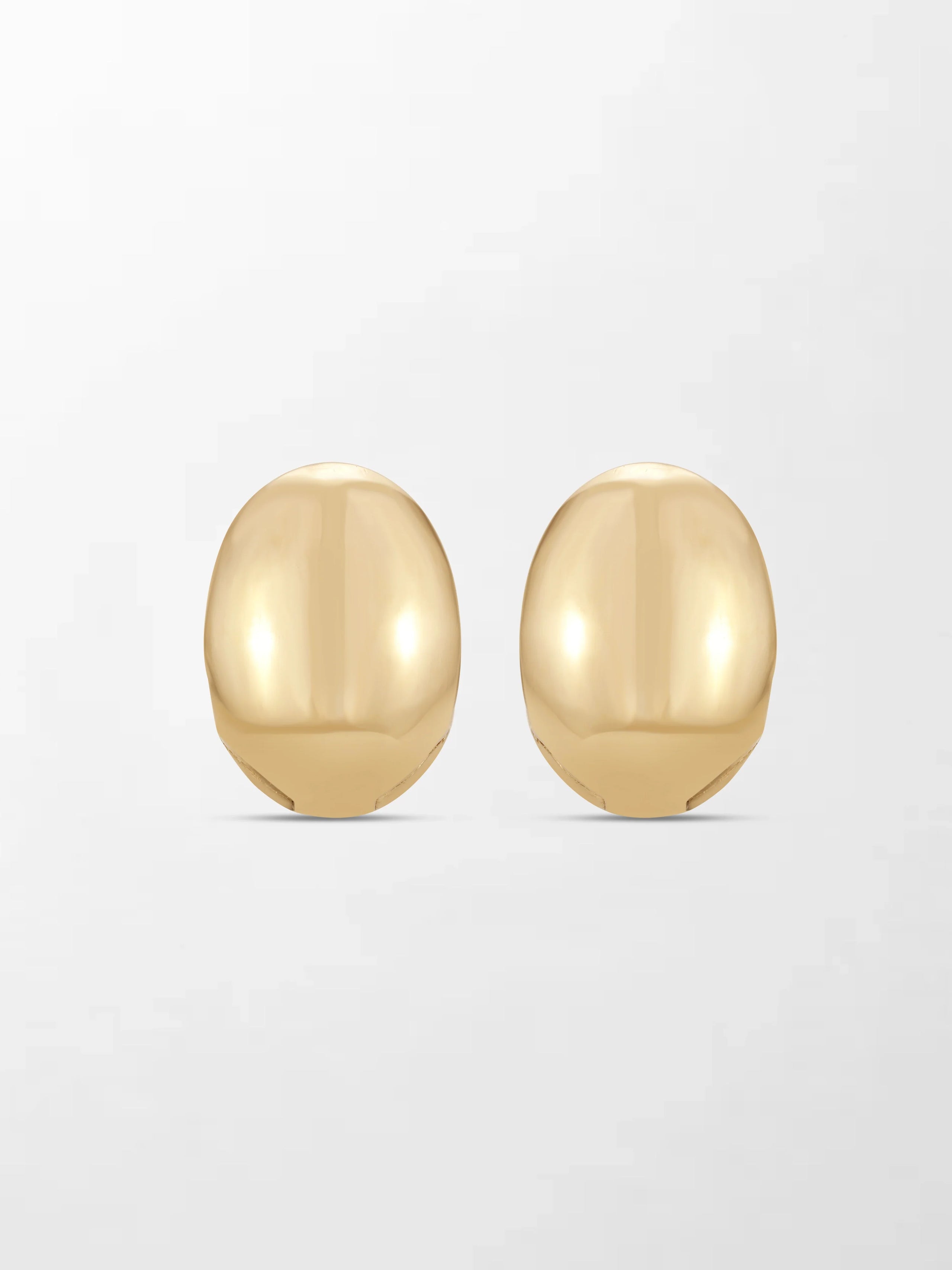 Pear Curve Huggies