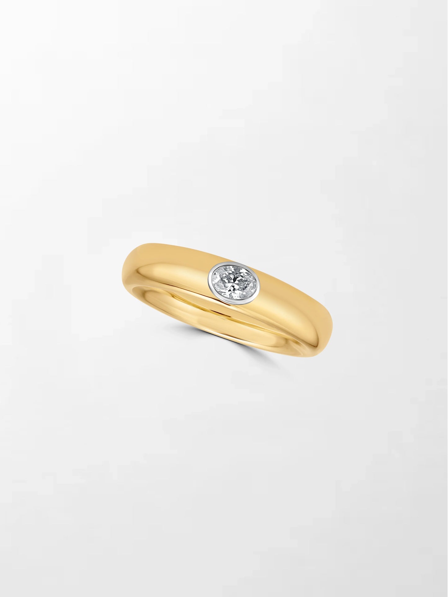 Oval Diamond Classic Band