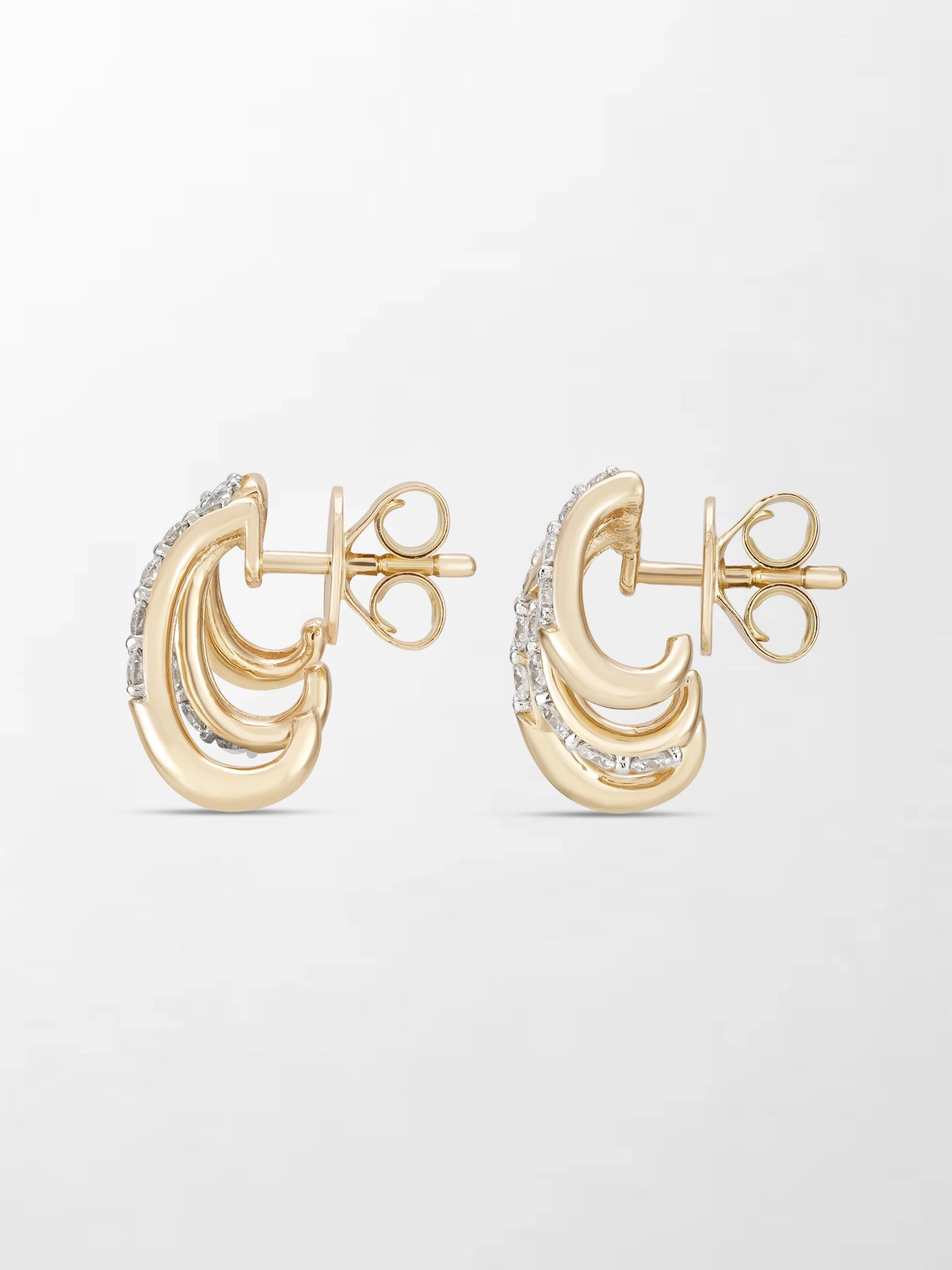 Classic Claw Diamond Earrings