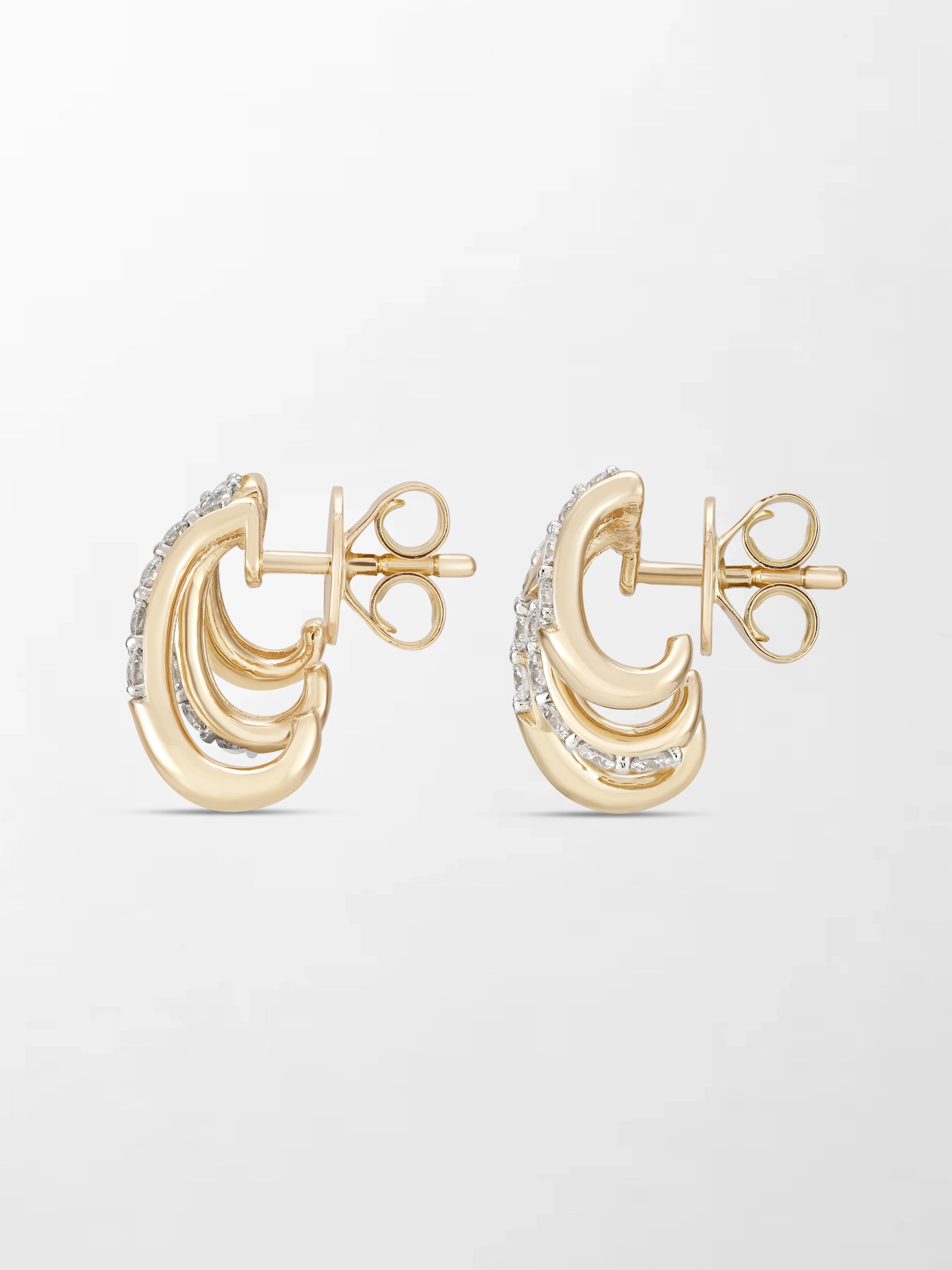 Classic Claw Diamond Earrings