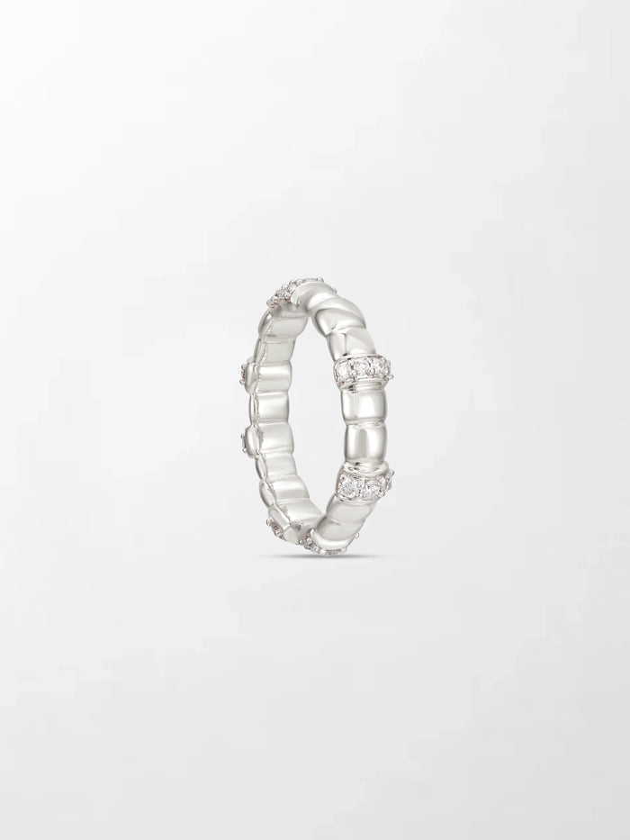 Sleek Snow Grooved Band