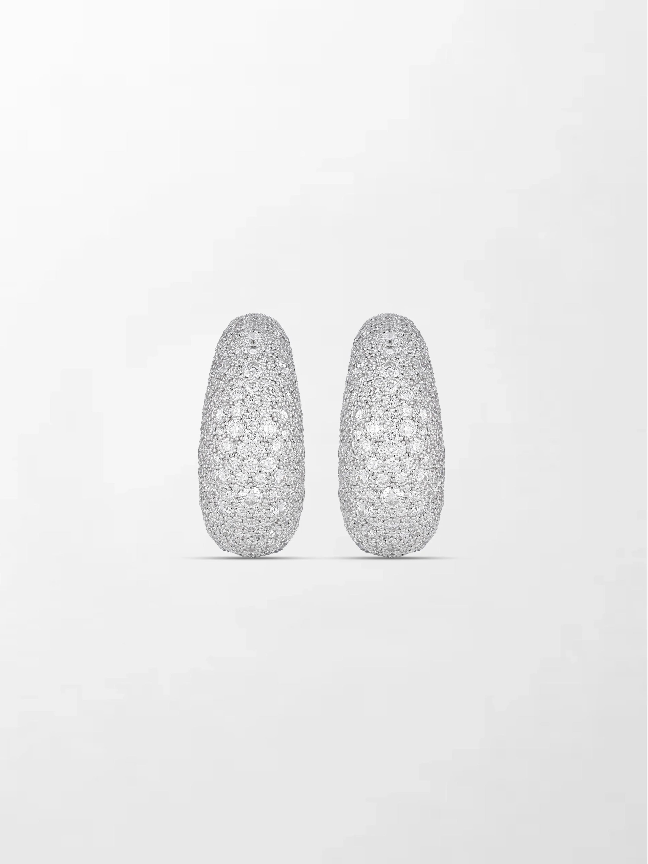 Plumptious Earring