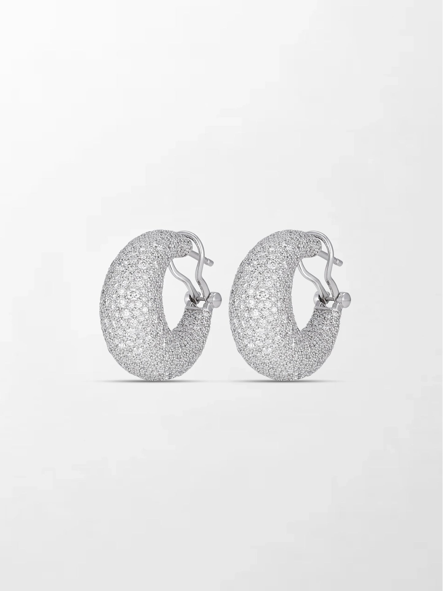Plumptious Earring
