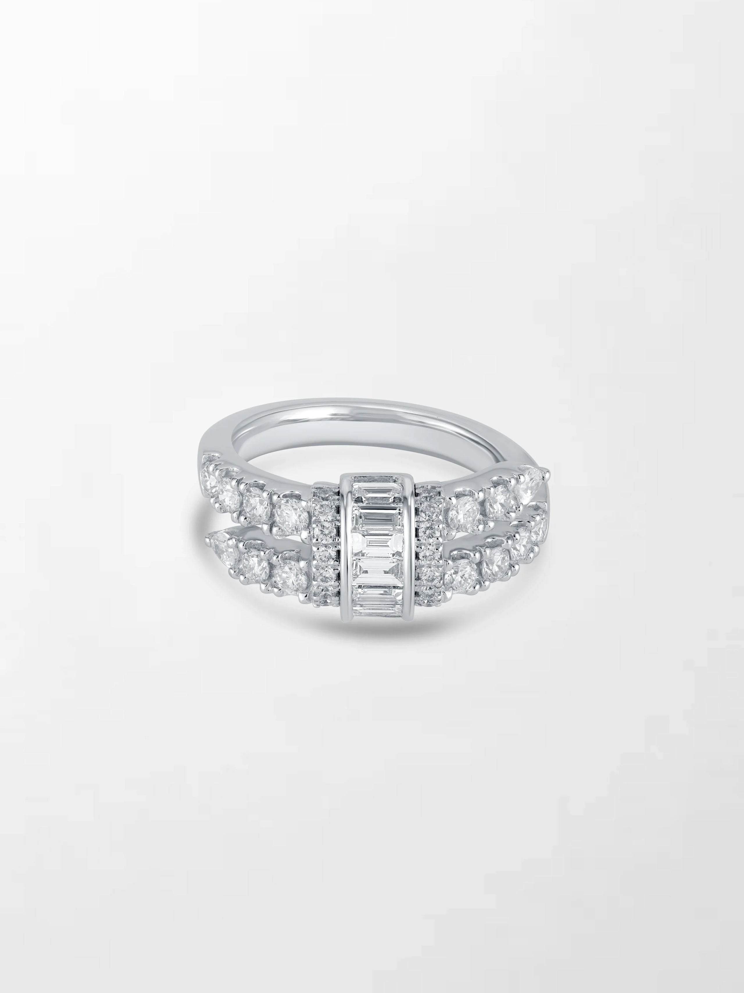 Baguette Clasp Ring