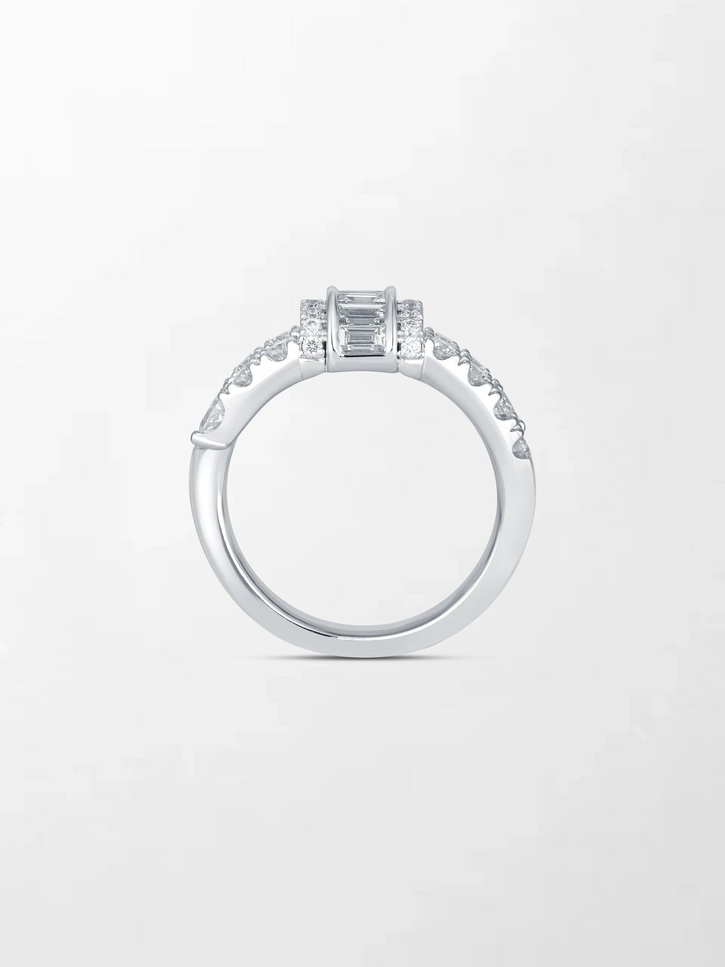Baguette Clasp Ring
