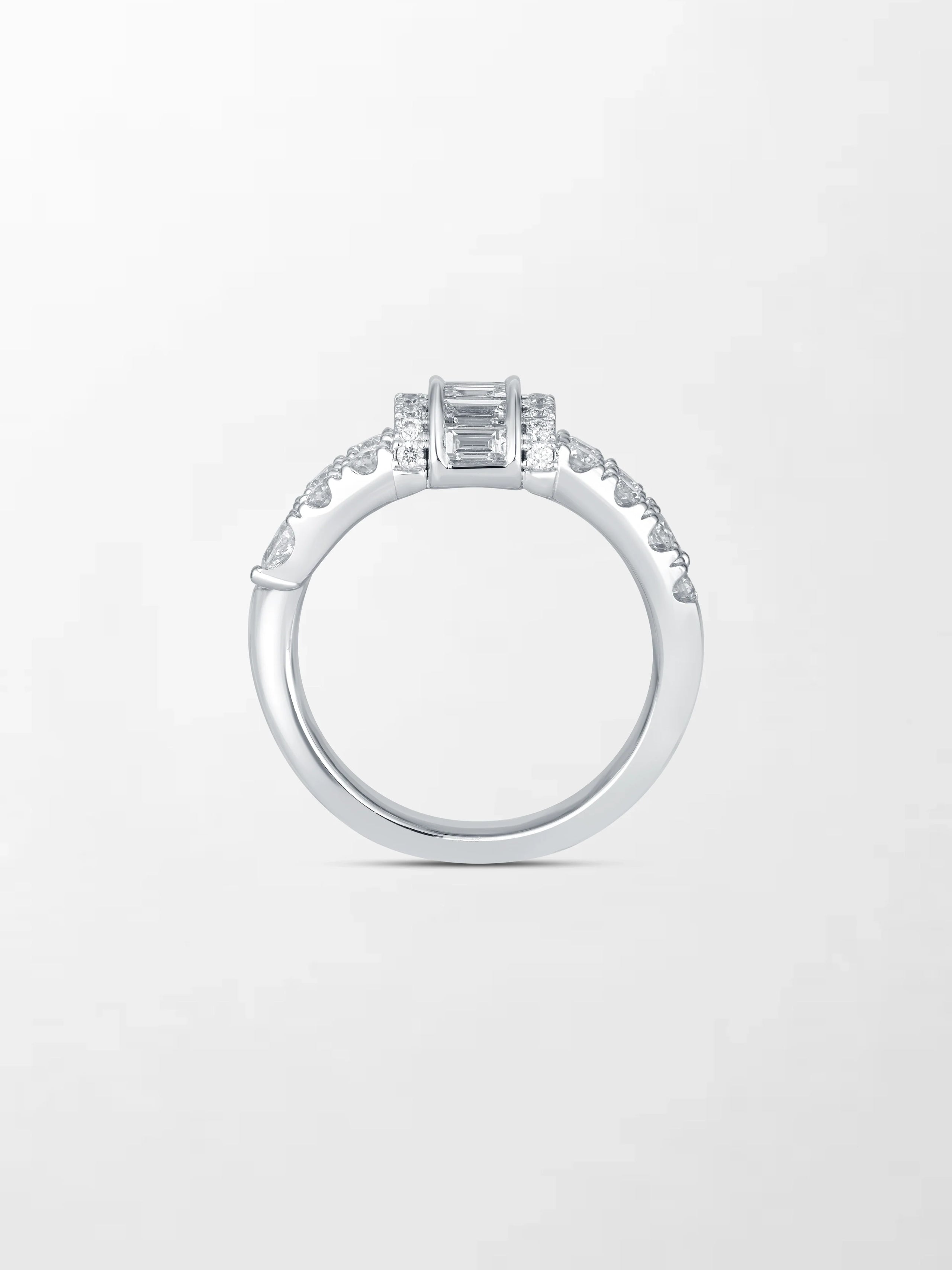 Baguette Clasp Ring