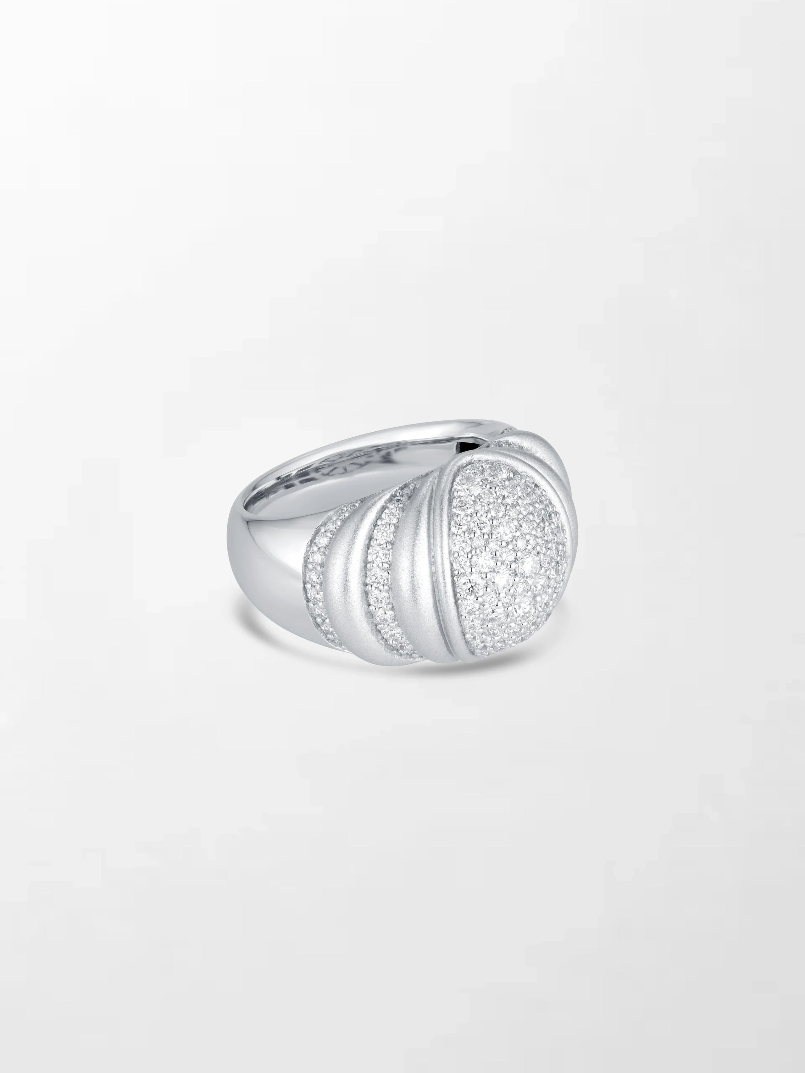 Mooncrest Frost Ring