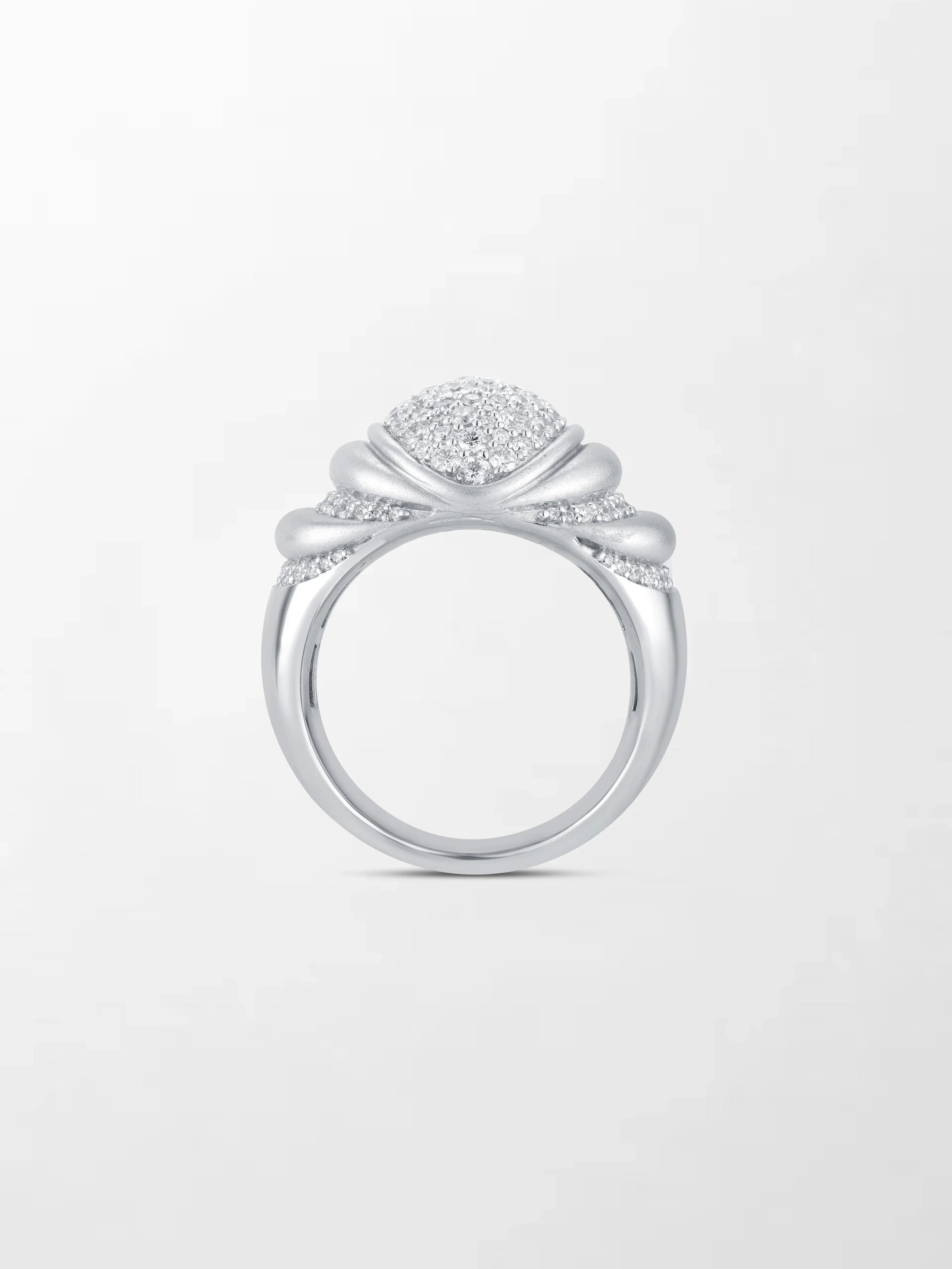 Mooncrest Frost Ring